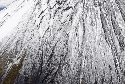 富士山非夏季登山禁令引發反對聲浪 逾六千人連署要求重新考慮