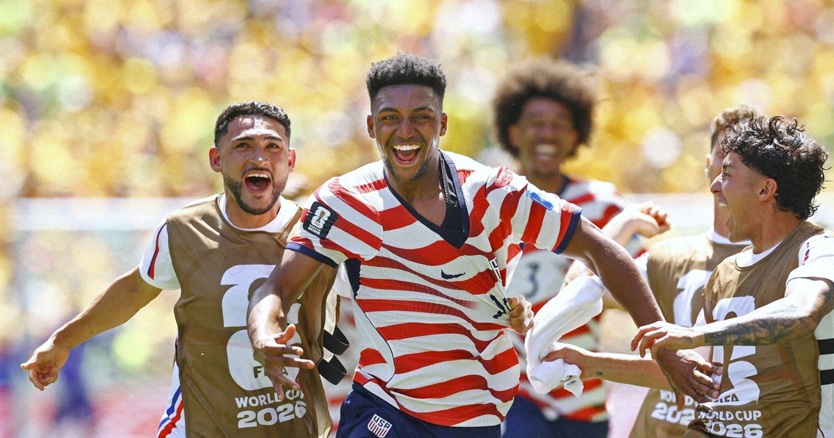 サッカーW杯、米国が決勝トーナメント進出 2連勝で勝ち点6