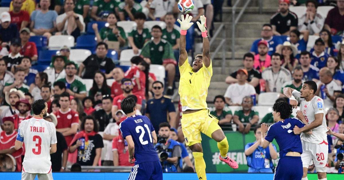 日本代表、16年ぶりのW杯無失点勝利　鈴木彩艶が守り切る