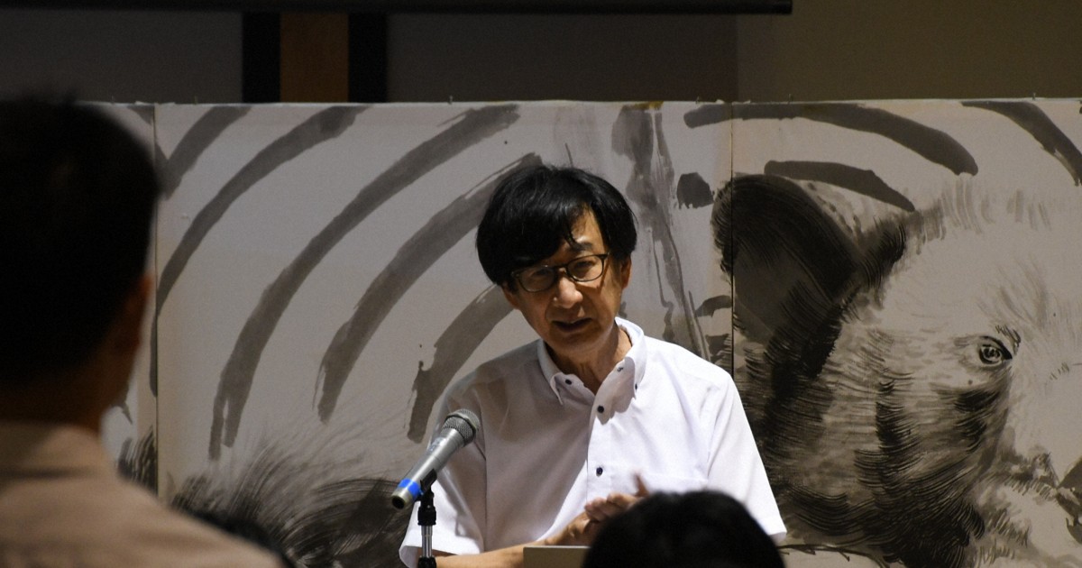 愛媛の縄文遺跡「上黒岩岩陰遺跡」　考古学者が中学生に価値語る
