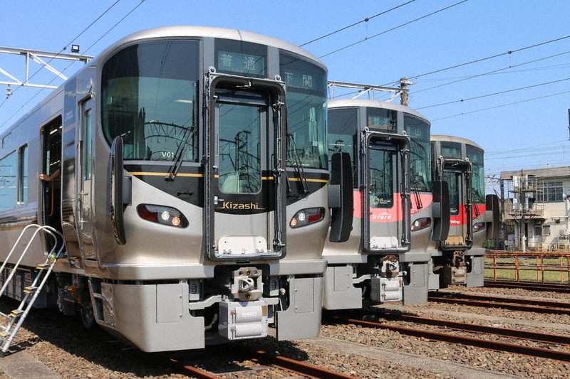 Kizashi 27日に出発式 227系新型電車 「明治維新」イメージ 新山口駅