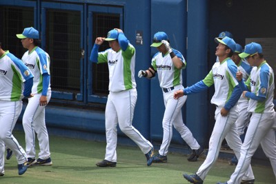都市對抗棒球近畿預選第四代表決定戰因雨延至26日舉行