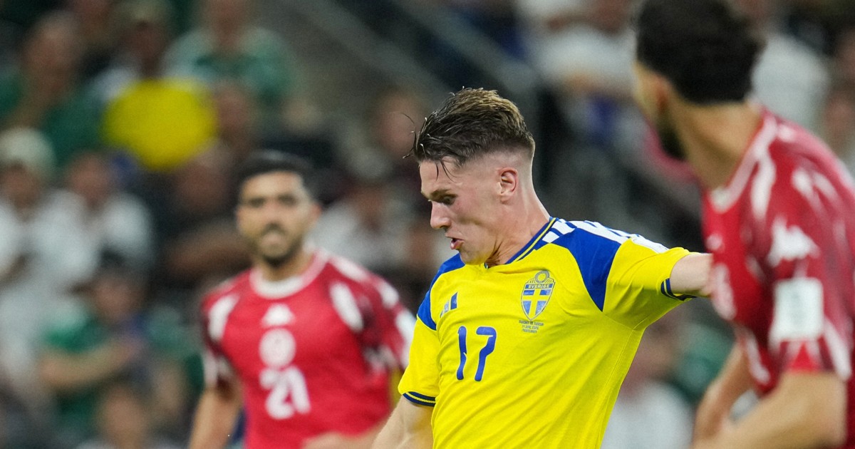 北欧の古豪スウェーデン、2トップは日本の脅威に サッカーW杯