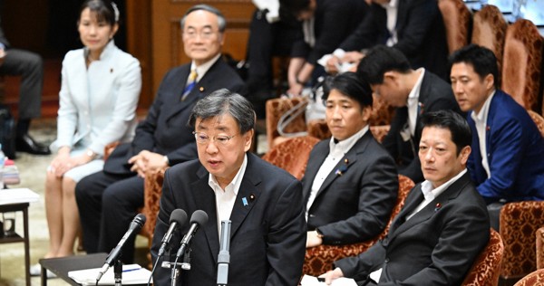 写真 | 毎日新聞