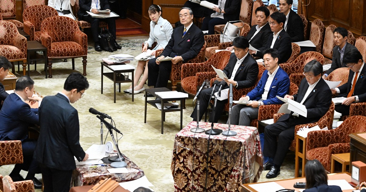 ＜1分で解説＞寄せ書きは?映画撮影は?国旗損壊罪　答弁バラバラ