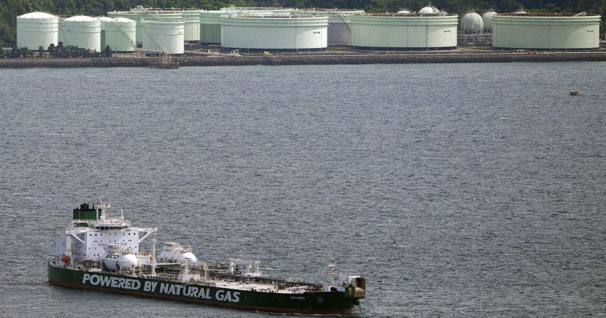 原油安、米イラン交戦開始前の水準に　海峡通過で供給懸念が緩和