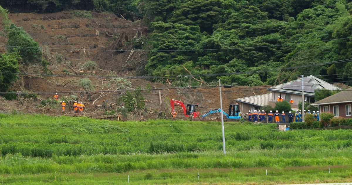 山口・平生町で土砂崩れ、不明1人の捜索続く 家屋1階に流入