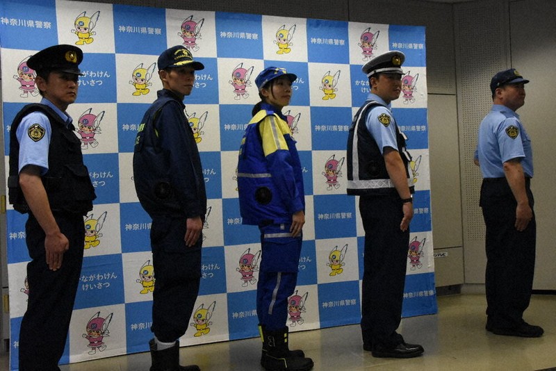 酷暑への備え、今から 県警 鑑識、交通もファン付き服 ／神奈川 | 毎日新聞