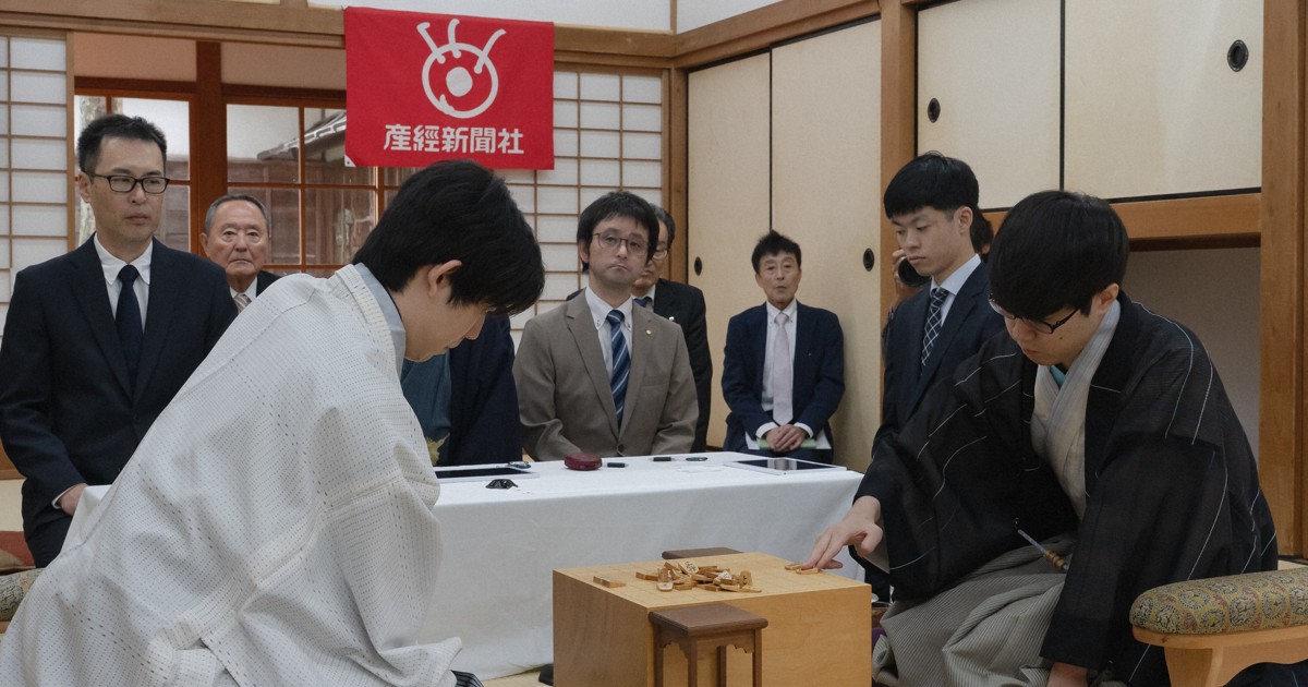 将棋・棋聖戦、藤井聡太棋聖が7連覇 快勝で6冠維持