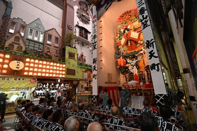 東京奧運吉祥物設計師轉戰博多人形師