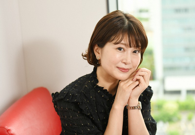 佐津川愛美擺脫「乖乖牌」枷鎖，展現全新光芒
