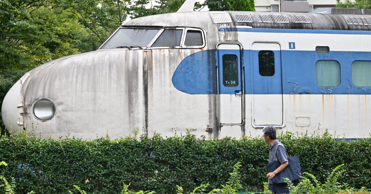 昭和→平成→令和 違う役目を担い、走り続ける新幹線0系 東京・昭島市