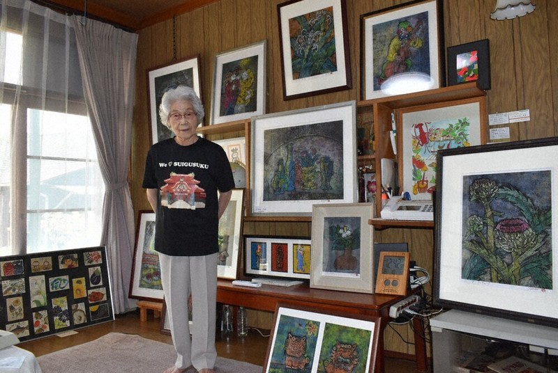 93歳、美しき陰影 傘寿で始めた紙版画 福津市の光安保子さん 福岡・東