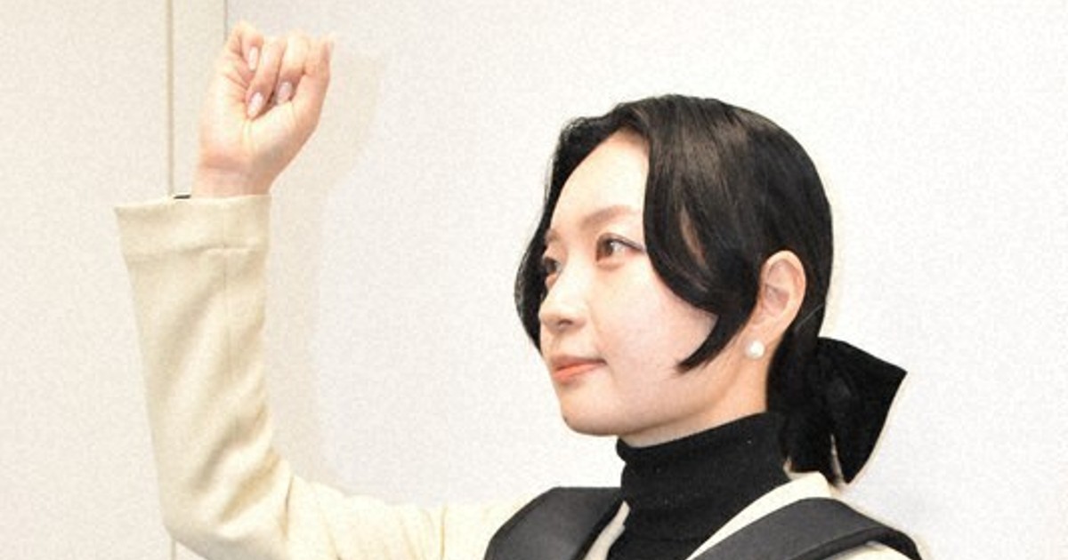 News in Easy English: Backpacks still causing problems on packed Japanese trains