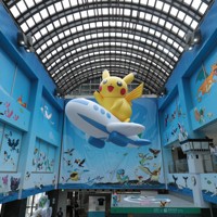 ピカチュウ 70HP リニューアルオープン 能登に「ポケモン空港」オープン ピカチュウが復興応援 [写真特集1/22