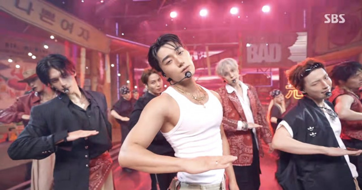 オリコンニュース：ATEEZ・SAN、ノースリーブ1枚で魅了 肉体美が輝く