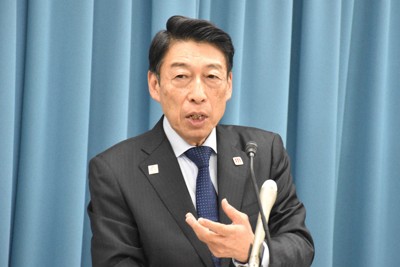 福岡縣知事廢除稱呼議員「先生」，盼與議會建立對等關係