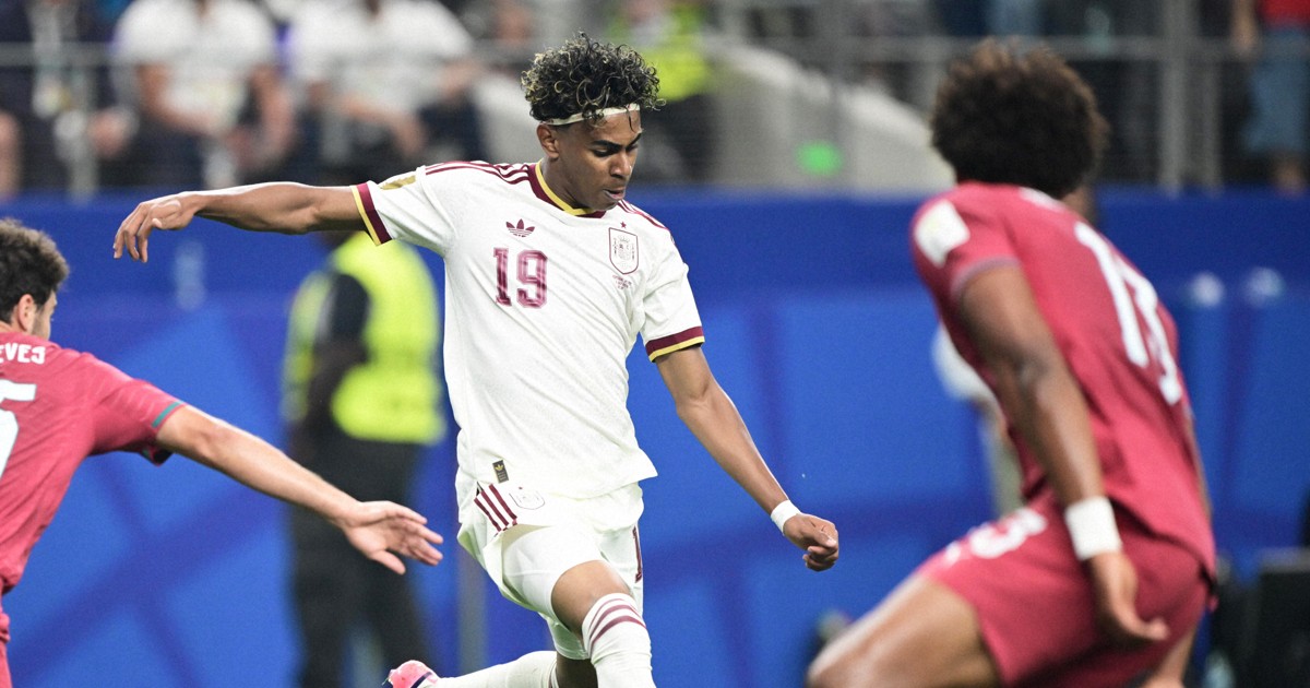 football life:「奇跡の1枚」から始まった　ヤマル、必然の躍進　サッカーW杯