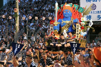 東京奧運吉祥物設計師轉戰博多人形師