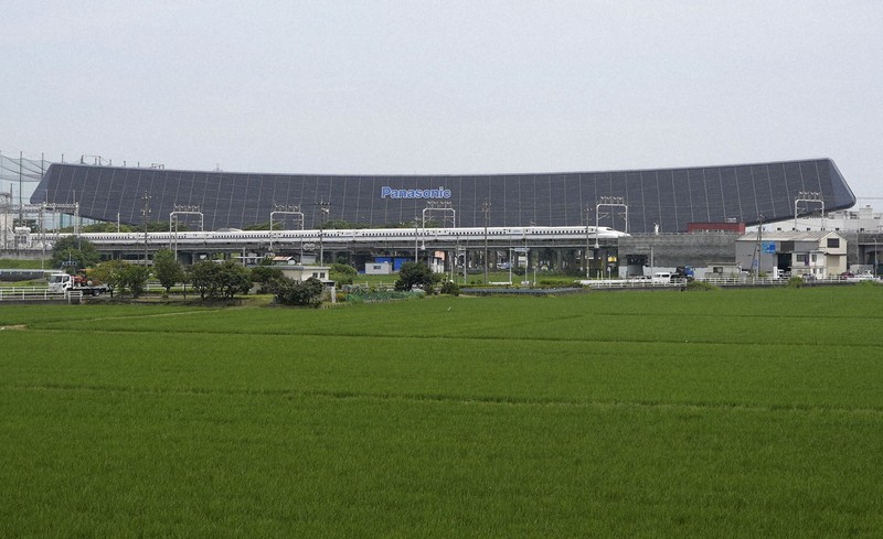 東海道新幹線沿線巨型太陽能發電設施「Solar Ark」將拆除 岐阜縣安八町居民不捨