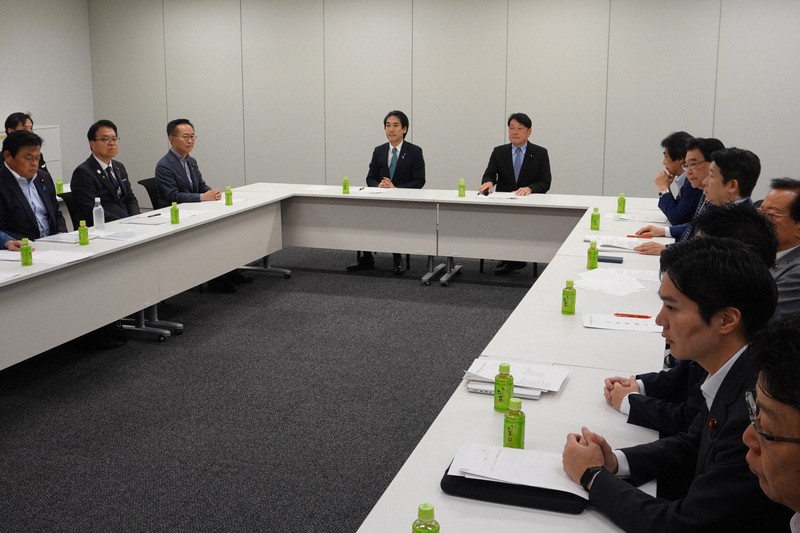 所得連動給付制引爭議,執政黨內亦有雜音