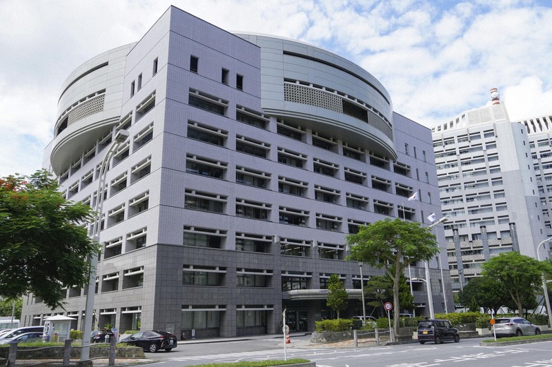 宮古島市職員涉嫌收賄遭逮捕，疑以50萬日圓圖利營造商